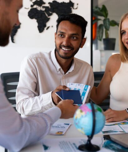 day-office-travel-agency day-office-travel-agency